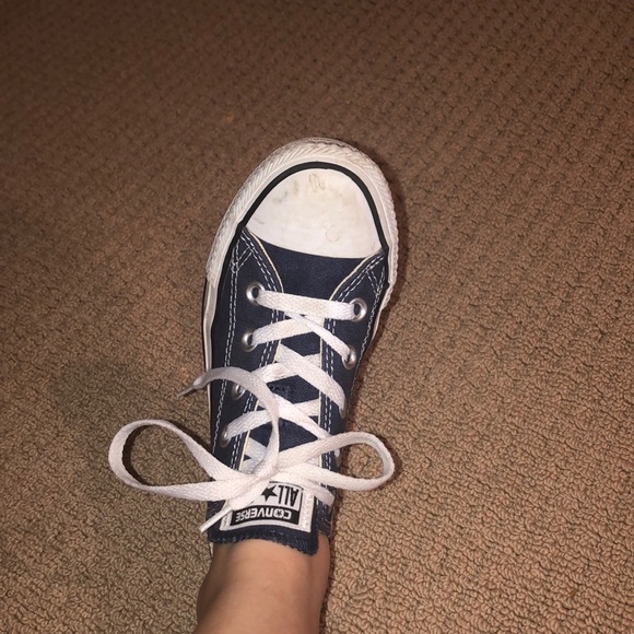 NAVY BLUE CONVERSE - Picture 8 of 8